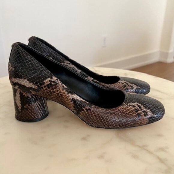 Donald Pliner "Cami" Snakeskin Embossed Pumps, Size 7 - Picture 1 of 5